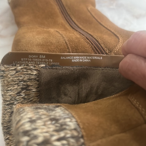 PureSole Tan Brown Cream Suede Sweater DORY Ankle Boot Sz 8 NWOT - Picture 17 of 17